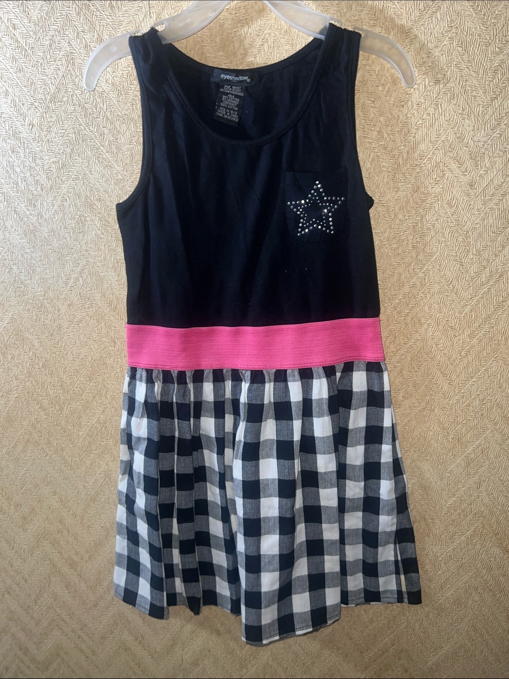 Eyeshadow Girls’ Dress. Size M (10/12).  Like new.  In great condition.